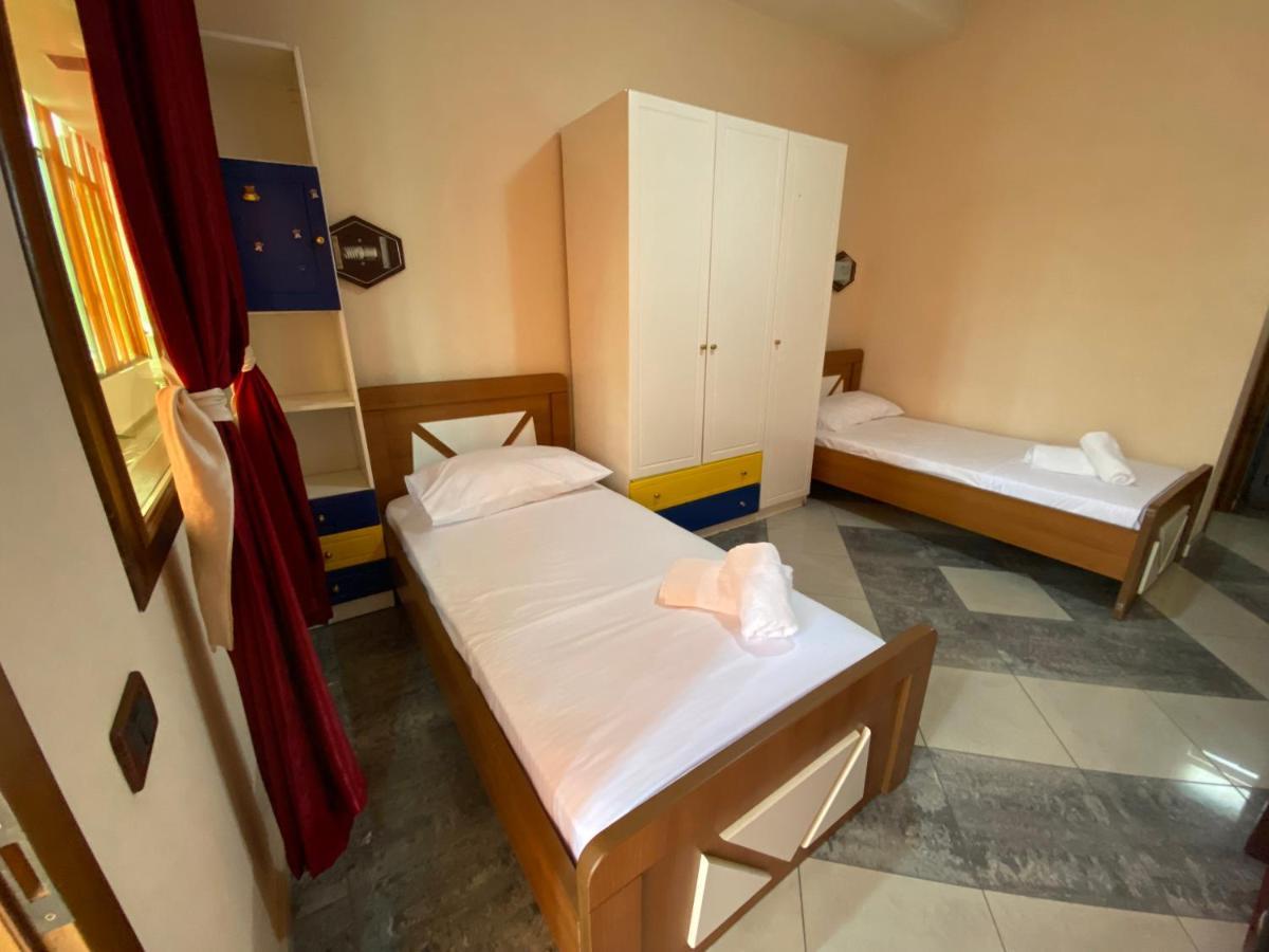 Hotel W Bush Square Fushe-Kruje Dış mekan fotoğraf